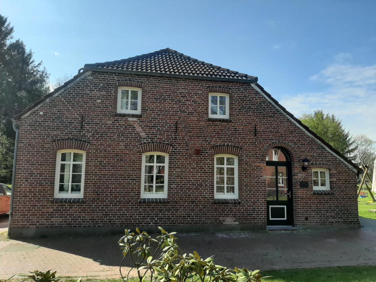 Ferienwohnung Rendelchen Großheide Екстериор снимка